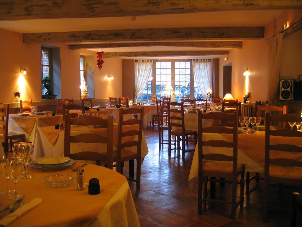 Hotel Restaurant Henri IV Eauze エクステリア 写真