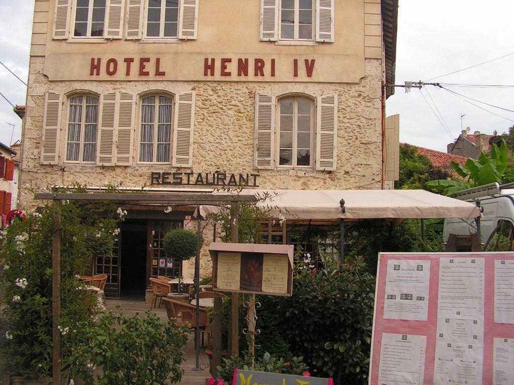 Hotel Restaurant Henri IV Eauze エクステリア 写真