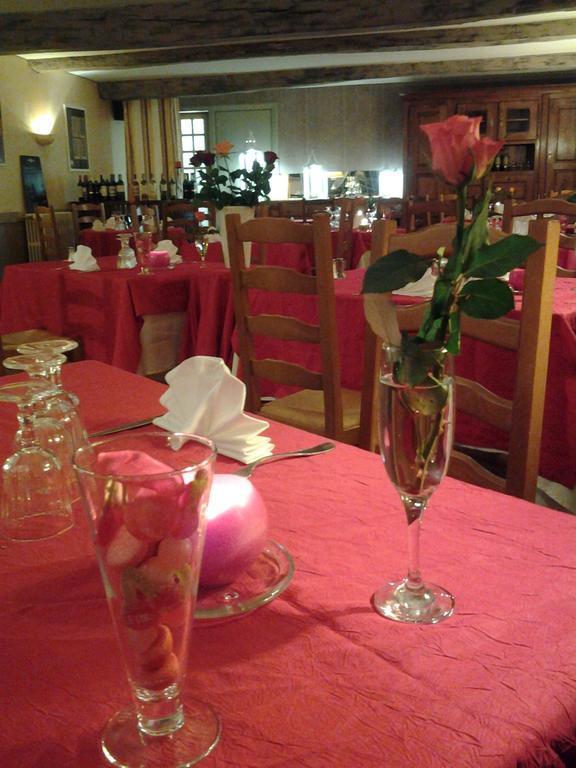 Hotel Restaurant Henri IV Eauze エクステリア 写真